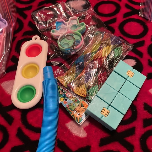 fidgets Toys 5 Lots Of Fidgets And Popits All Brand New No Tags But